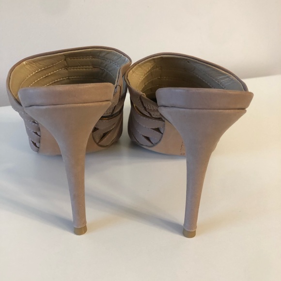 G.I.L.I. Heels - Picture 3 of 5